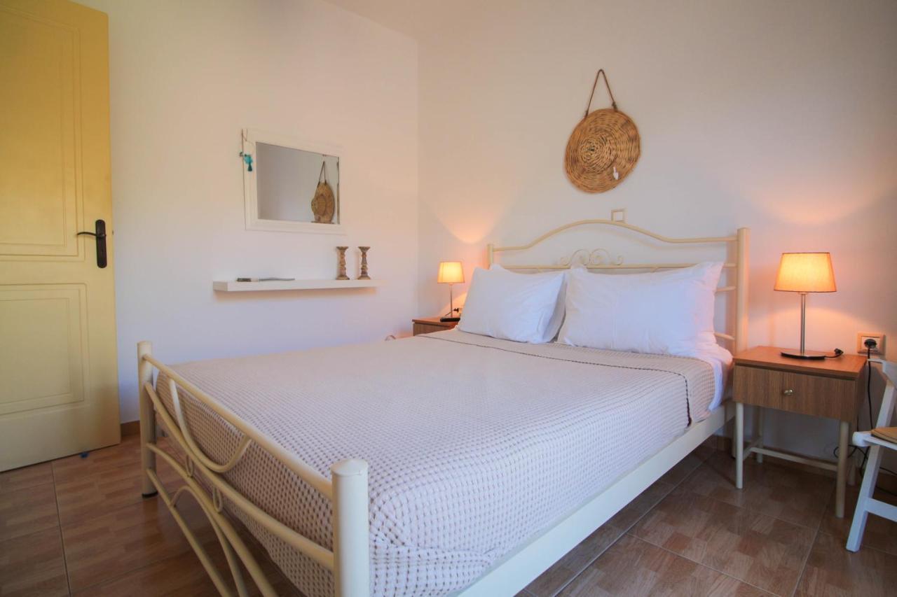 Iliopetra Residence Agios Romanos Ngoại thất bức ảnh