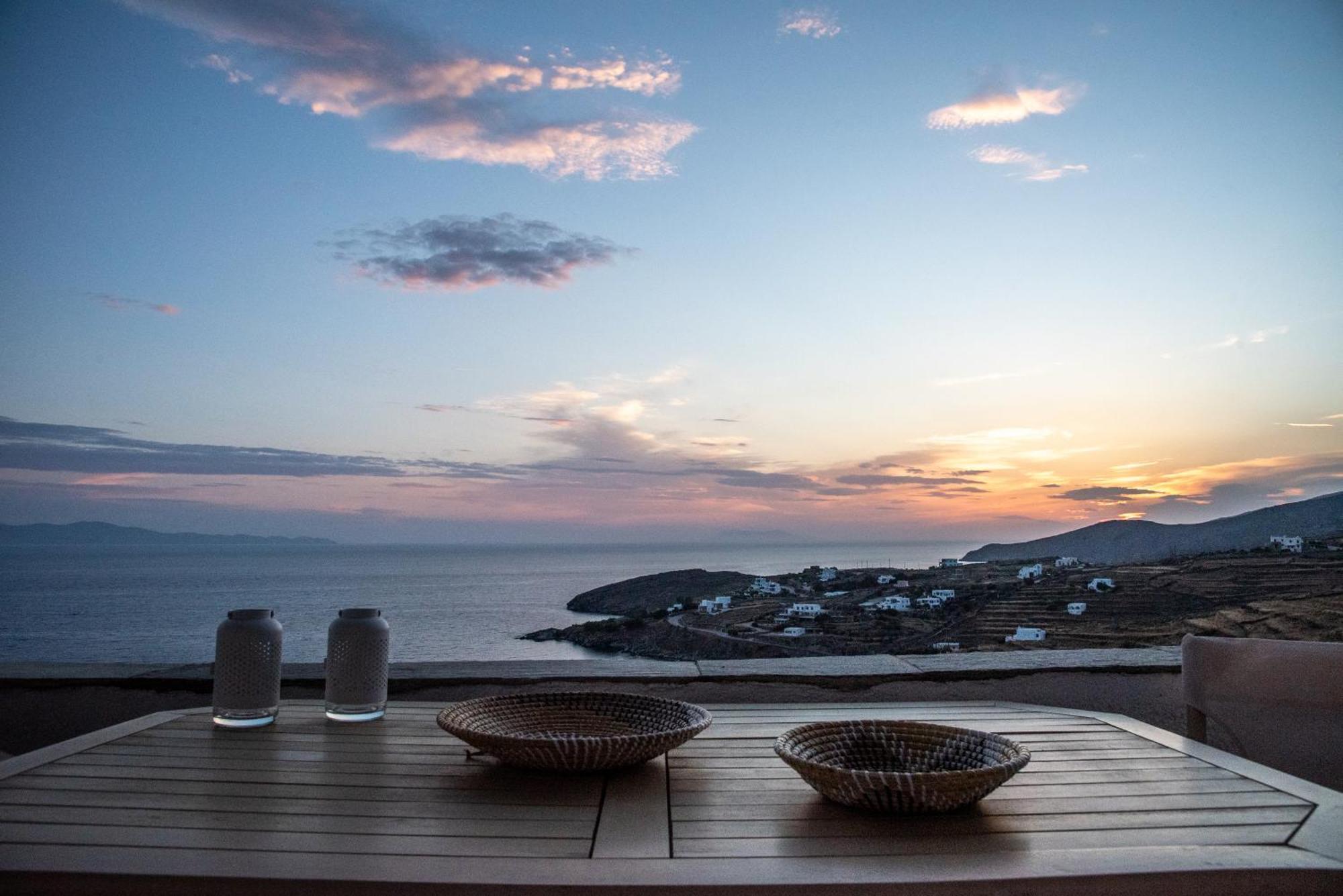 Iliopetra Residence Agios Romanos Ngoại thất bức ảnh