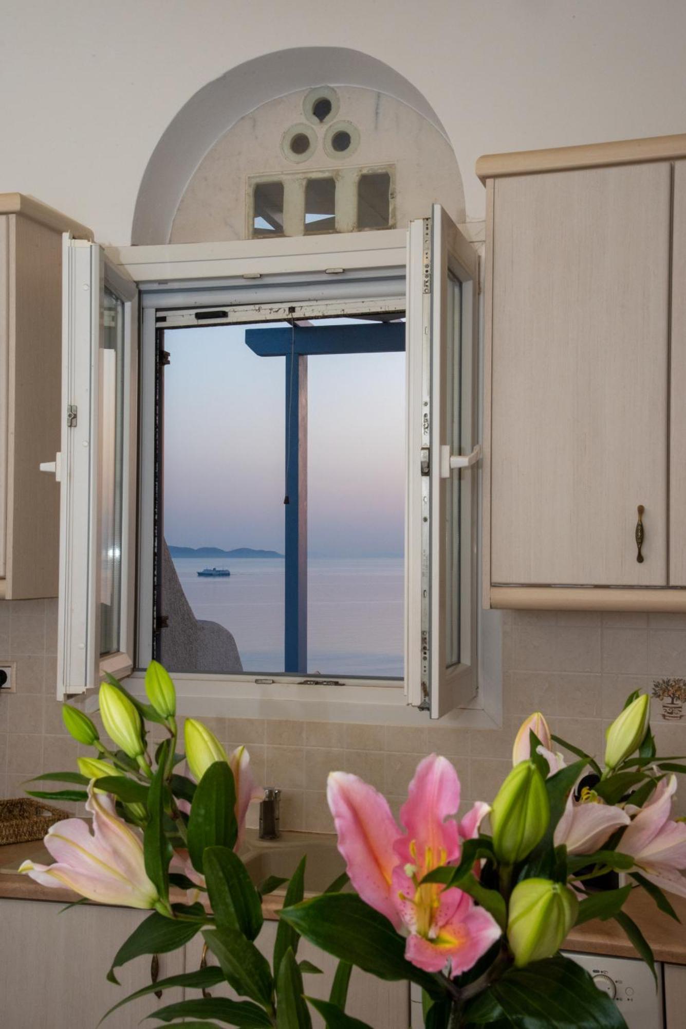 Iliopetra Residence Agios Romanos Ngoại thất bức ảnh